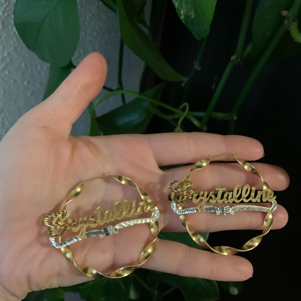 Tres Colori 18 Karat Gold Plated Nameplate Hoop Earrings: Crystal - Picture 10 of 13